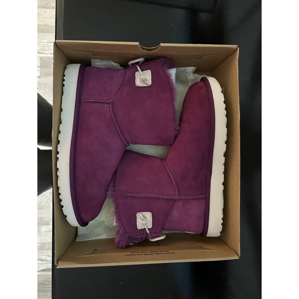 UGG PREOWNED EXCELLENT CONDITION - Purple suede boots lined - Picture 7 of 14